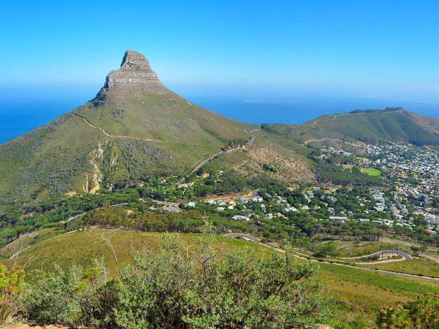 https://thewovenexperience.com/wp-content/uploads/2018/08/post_capetown_05-640x480.jpg