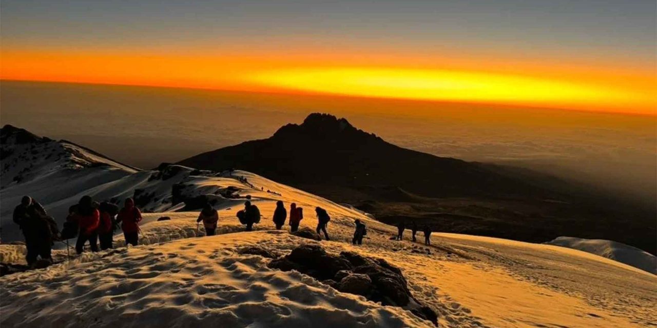 6-Day Lemosho-Shira Route Kilimanjaro Climb from Arusha With The Woven Experience